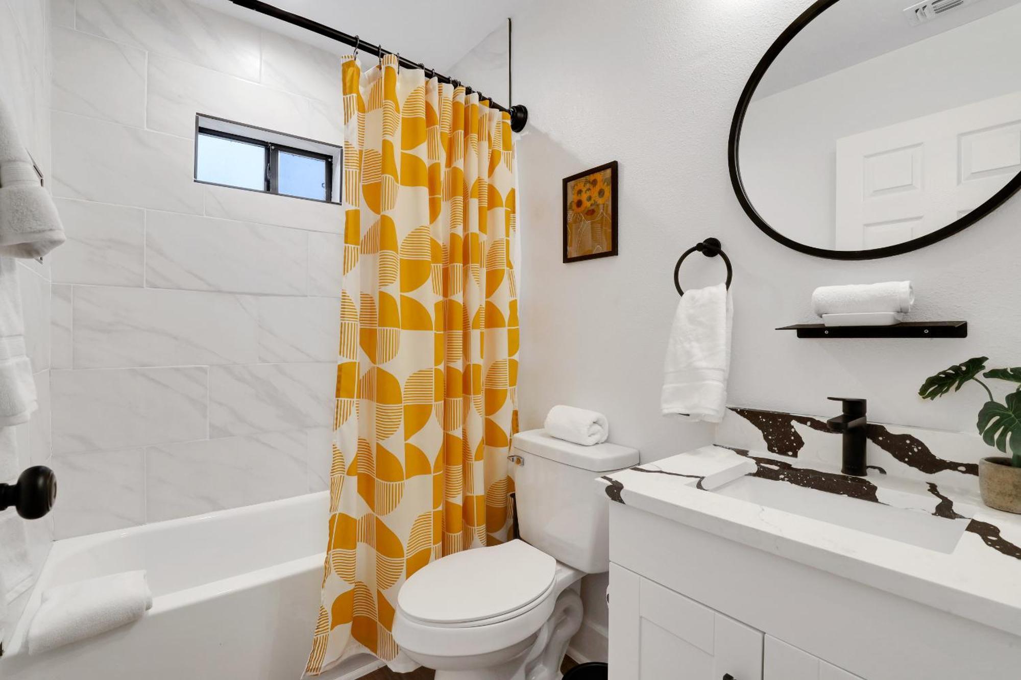 Artsy - A Birdy Vacation Rental San Antonio Bagian luar foto