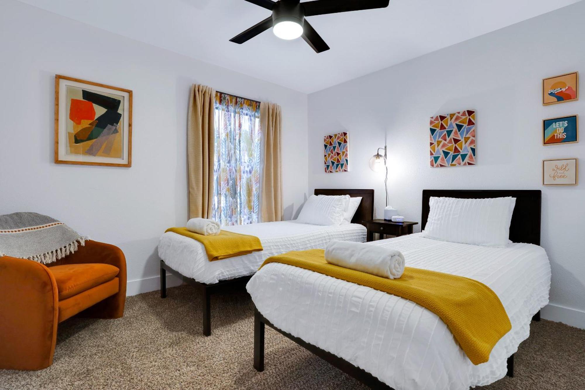 Artsy - A Birdy Vacation Rental San Antonio Bagian luar foto