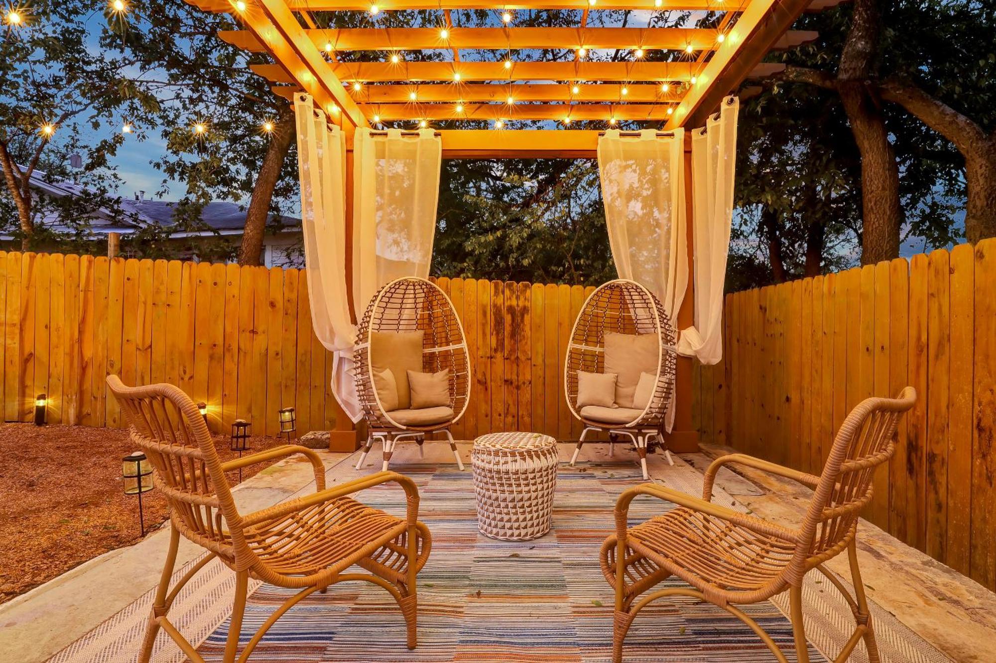 Artsy - A Birdy Vacation Rental San Antonio Bagian luar foto