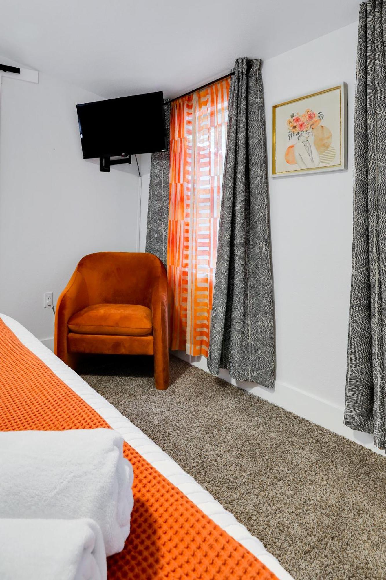 Artsy - A Birdy Vacation Rental San Antonio Bagian luar foto