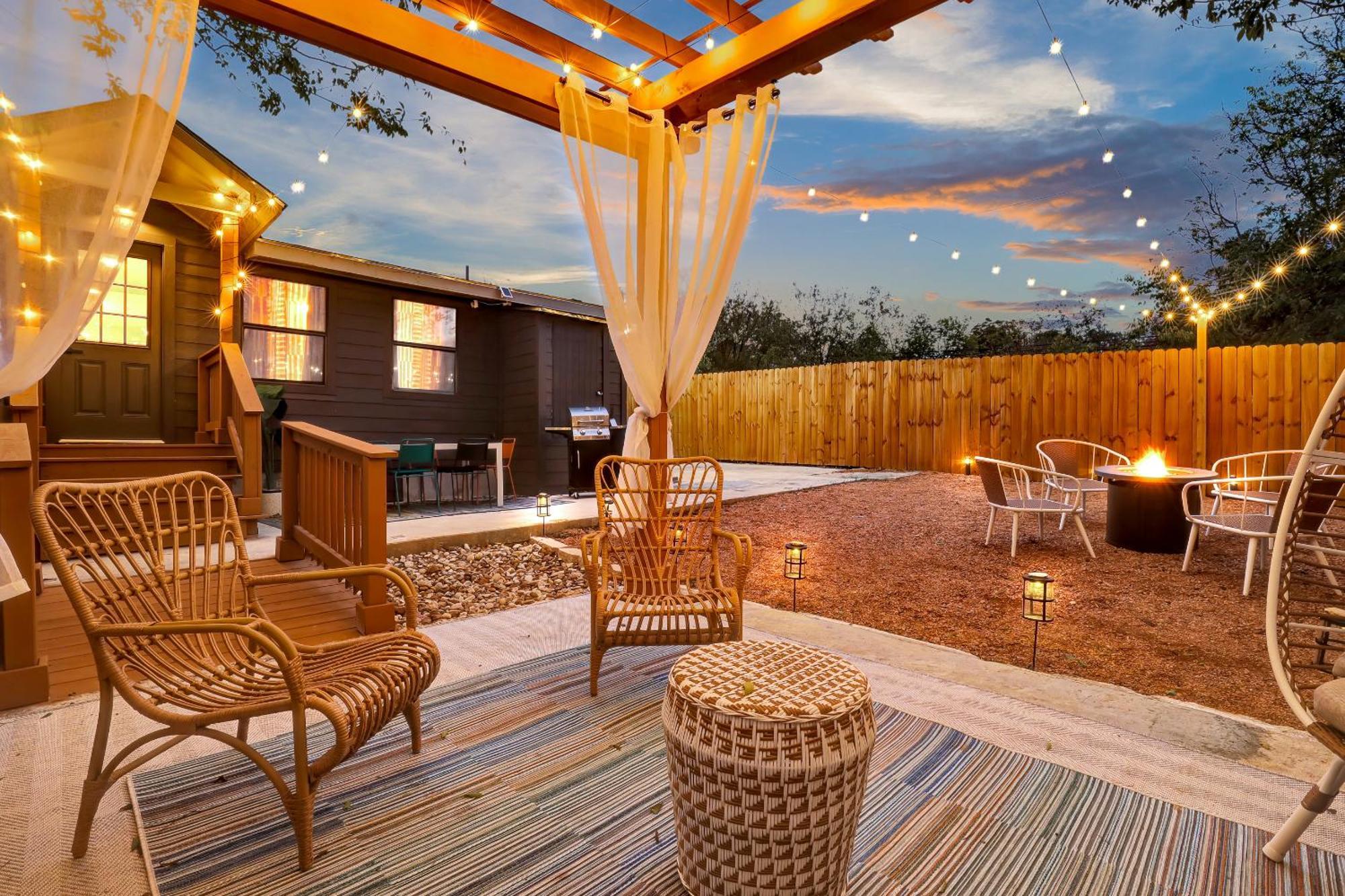 Artsy - A Birdy Vacation Rental San Antonio Bagian luar foto