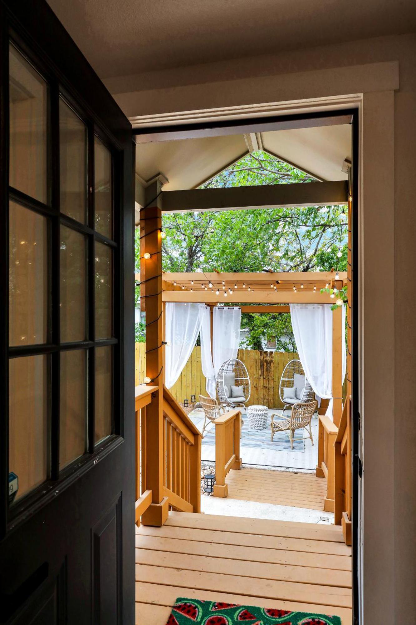 Artsy - A Birdy Vacation Rental San Antonio Bagian luar foto