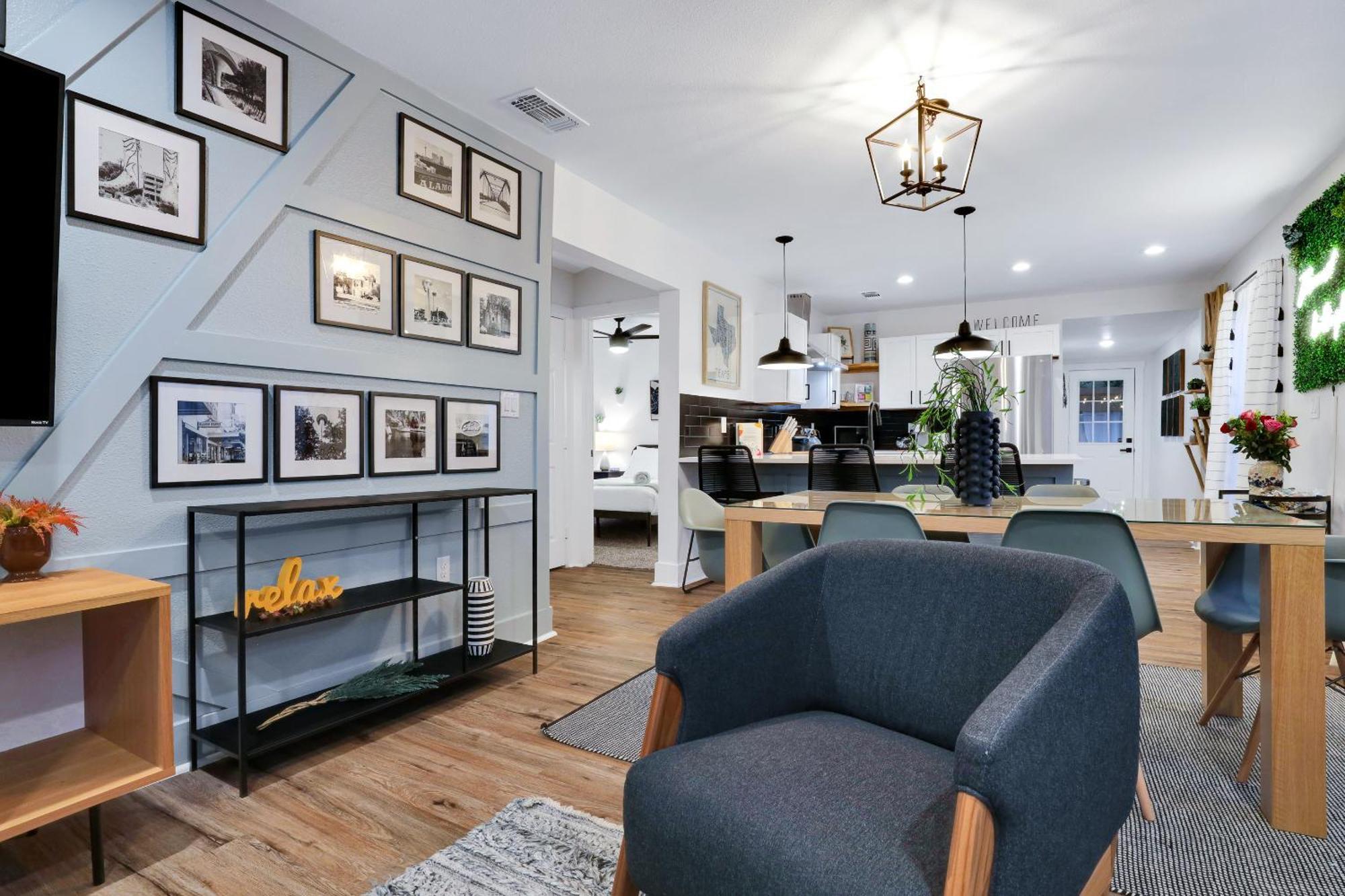 Artsy - A Birdy Vacation Rental San Antonio Bagian luar foto