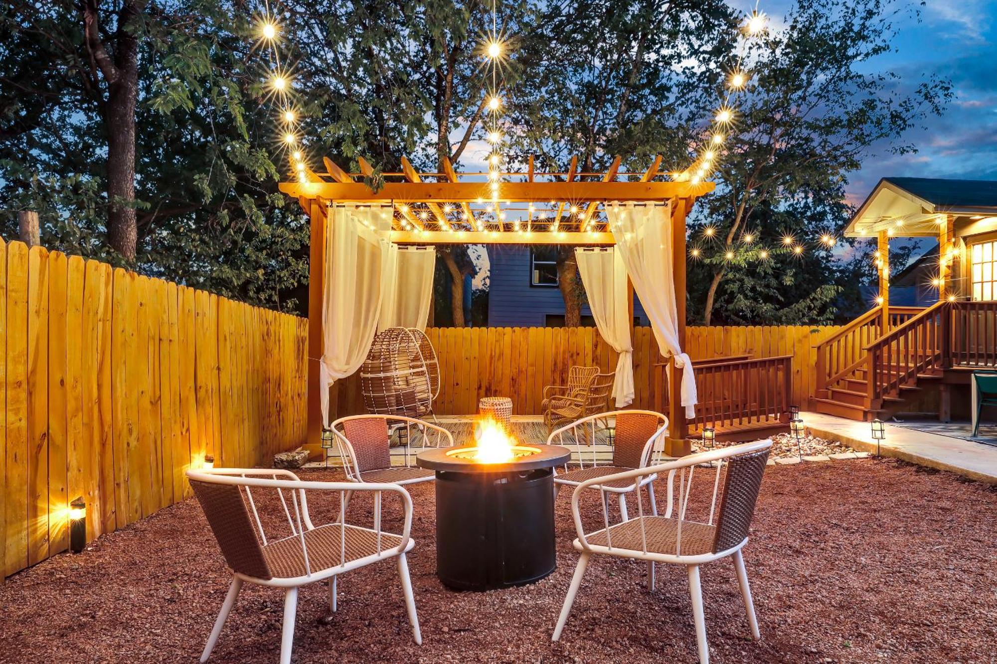 Artsy - A Birdy Vacation Rental San Antonio Bagian luar foto